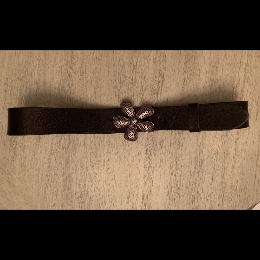 Silpada Flower Leather Belt - Medium- Preowned